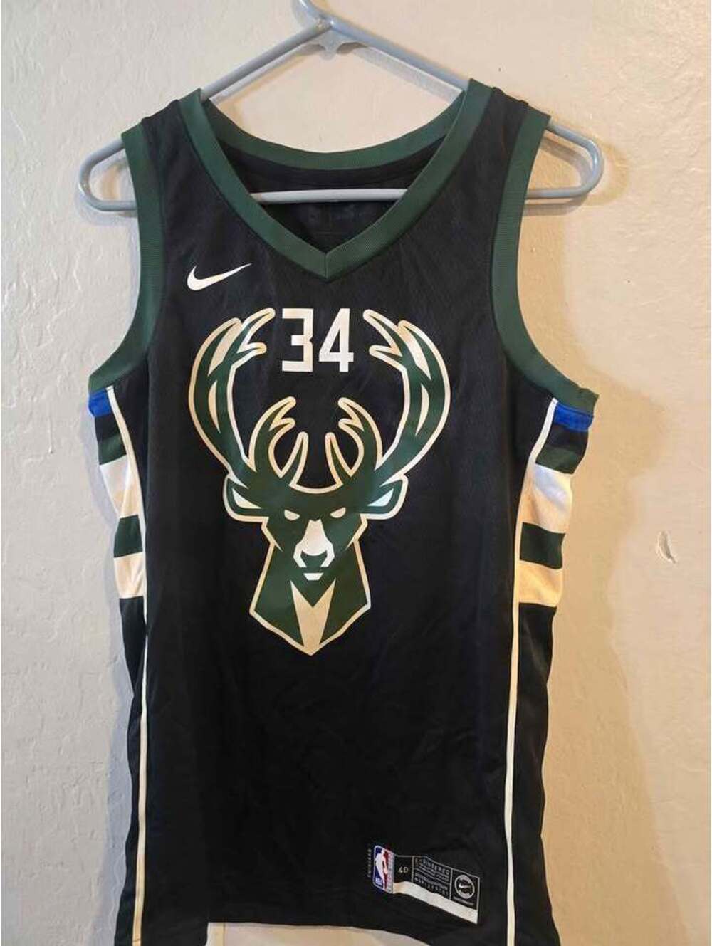 NBA Milwaukee Bucks Giannis Jersey #34 Men's Size Small